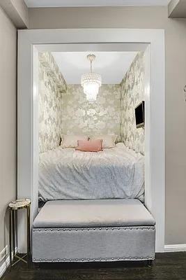 E 73rd St #1A - Photo 7 of 13