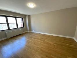 featured image of E 88th St #10EF