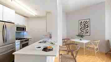 featured image of W 77th St #14M