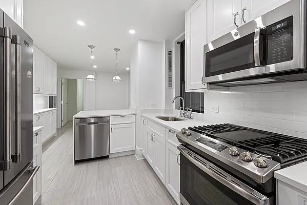 Park Ave #2B - Photo 6 of 20