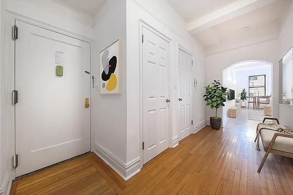 W 96th St #5F - Photo 7 of 20