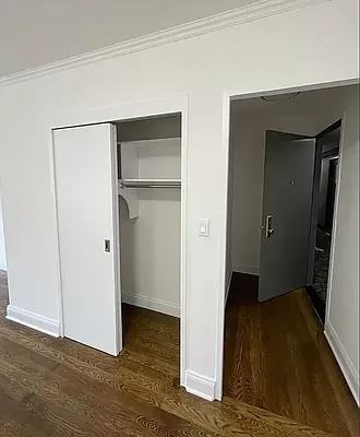 E 88th St #9A - Photo 2 of 20