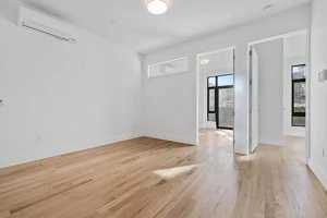 featured image of Eagle St #2H