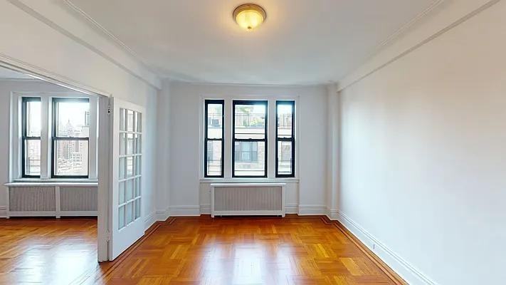 W 83rd St #02B - Photo 3 of 20