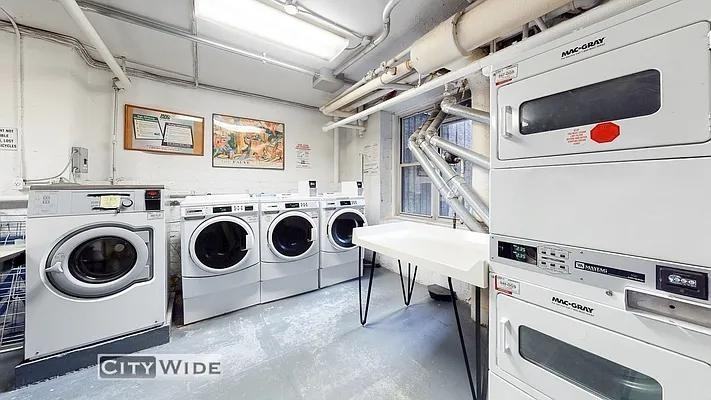 W 86th St #8D - Photo 7 of 20