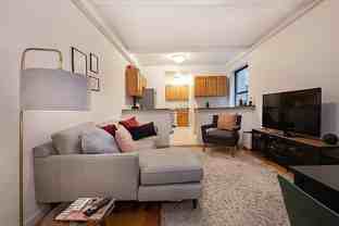 W 88th St #4D - Photo 1 of 1
