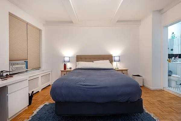 W 88th St #4D - Photo 7 of 20