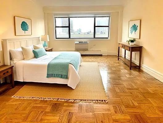 E 79th St #16C - Photo 2 of 15