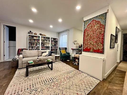 Joralemon St #2B - Photo 2 of 20