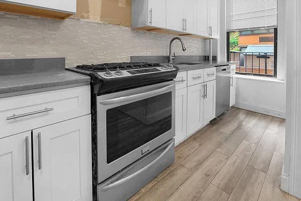 W End Ave #125 - Photo 6 of 20