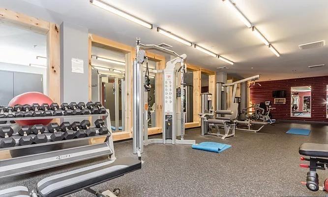 Broadway #402 - Photo 6 of 20