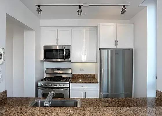 W End Ave #23B - Photo 3 of 20