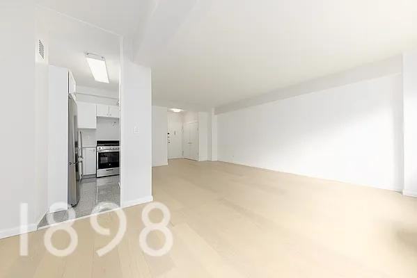 E 80th St #10G - Photo 3 of 20