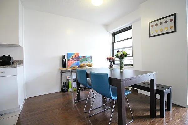 W 90th St #4G - Photo 3 of 20