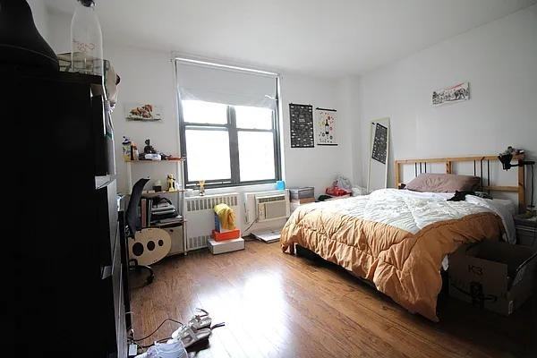 W 90th St #4G - Photo 7 of 20