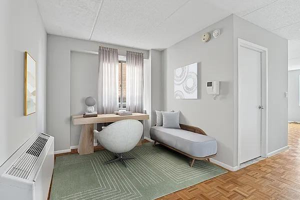 E 64th St #10A - Photo 4 of 20