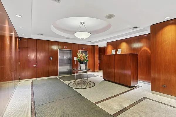 E 64th St #10A - Photo 7 of 20