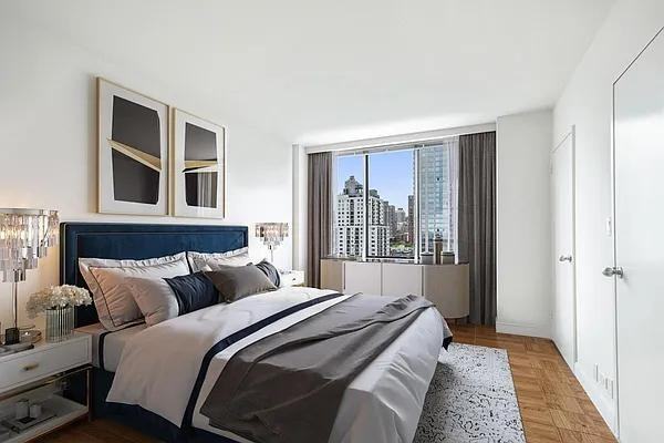 York Ave #32H - Photo 3 of 10