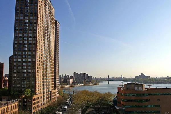 York Ave #32H - Photo 7 of 10