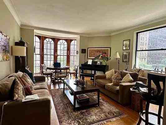 W End Ave #4C - Photo 3 of 9