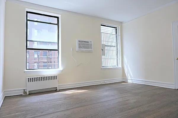 W End Ave #4C - Photo 5 of 9