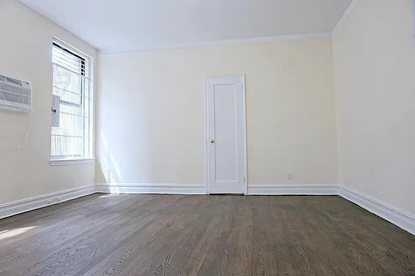 W End Ave #4C - Photo 6 of 9