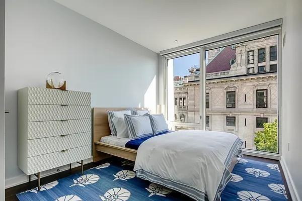 W 113th St #929 - Photo 4 of 20