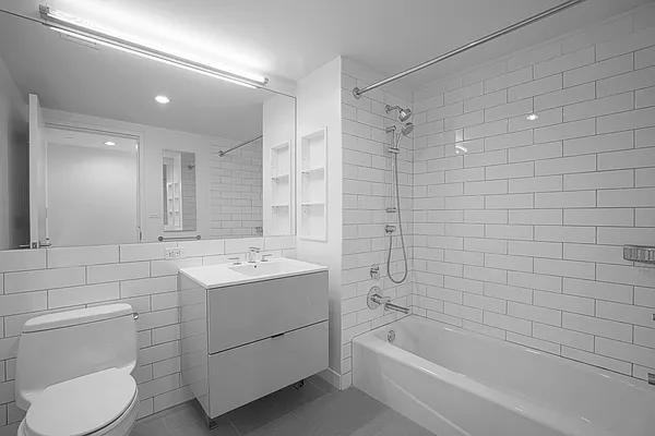 W 113th St #1426 - Photo 7 of 20