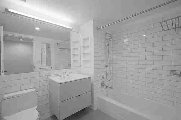 W 113th St #326 - Photo 6 of 20