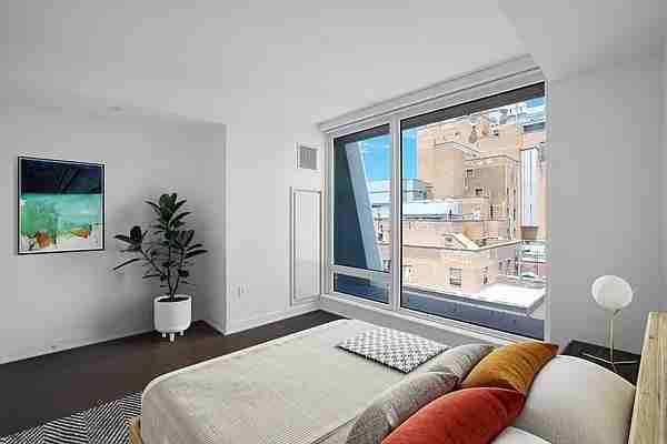 W 113th St #1507 - Photo 7 of 20