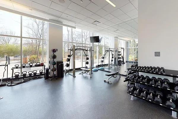 W 113th St #1612 - Photo 6 of 19