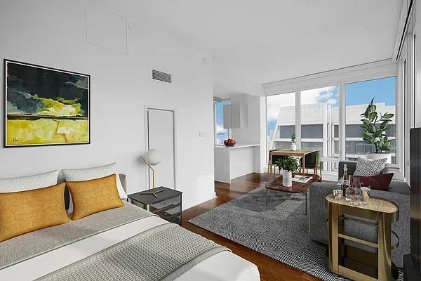 W 113th St #1610 - Photo 3 of 20