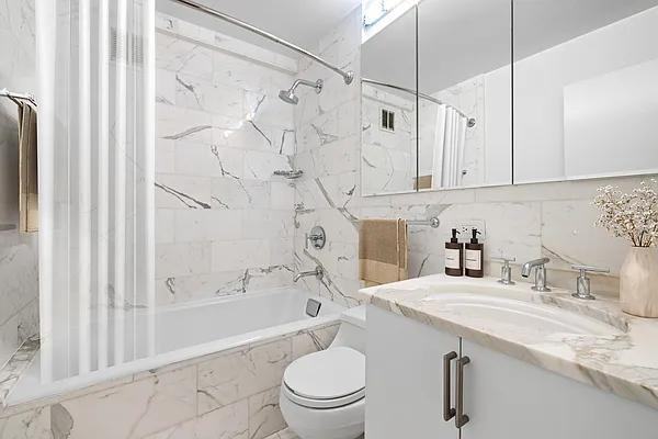 E End Ave #09JK - Photo 6 of 20