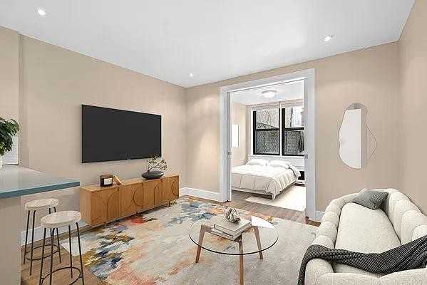 E 85th St #LF - Photo 2 of 20