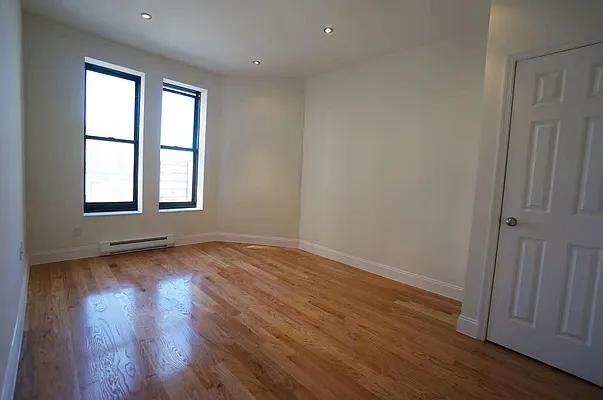 W 108th St #66 - Photo 4 of 13