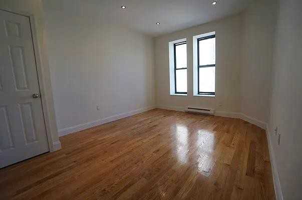 W 108th St #66 - Photo 5 of 13