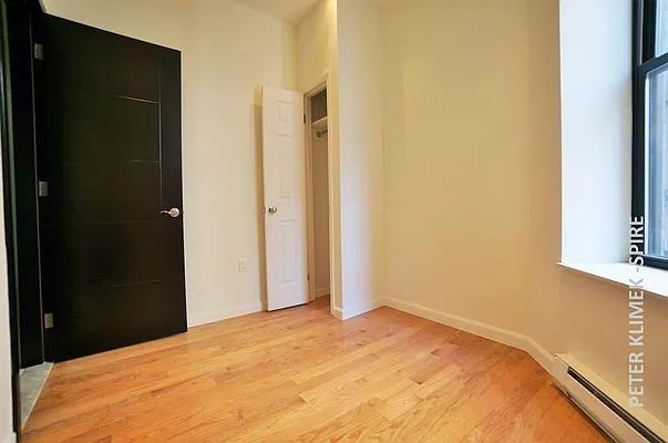 W 108th St #31 - Photo 3 of 13