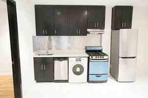 featured image of W 108th St #68