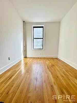 W 108th St #51 - Photo 4 of 15