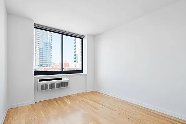 N 5th St #2MW - Photo 5 of 20