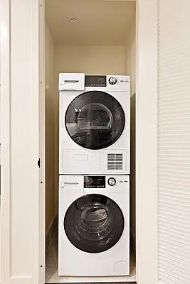 Hope St #718 - Photo 6 of 20