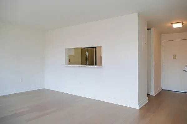 E 86th St #020F - Photo 3 of 17