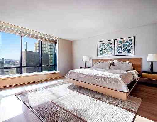 E 72nd St #22J - Photo 3 of 16