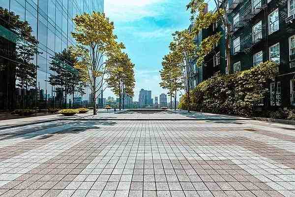 E 72nd St #22J - Photo 7 of 16