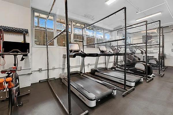 Gold St #PHD - Photo 7 of 18