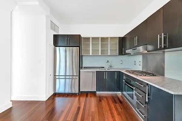 Gold St #3P - Photo 4 of 20