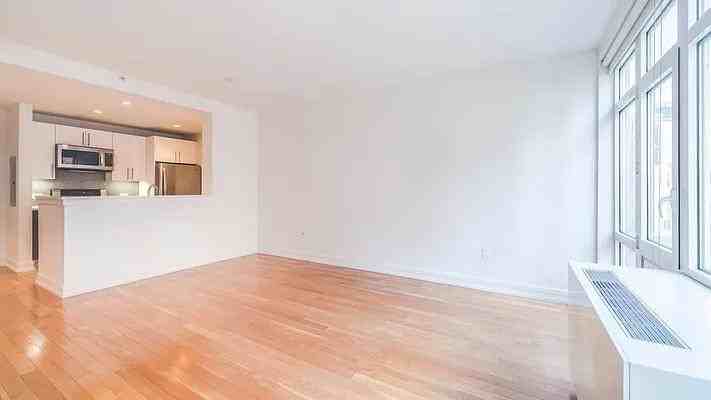 Kent Ave #402 - Photo 7 of 20