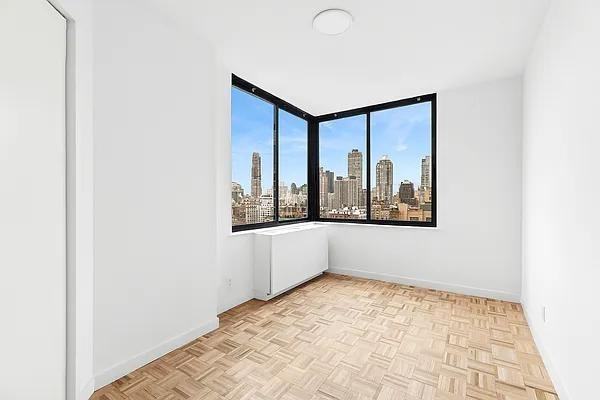 5th Ave #22F - Photo 7 of 20