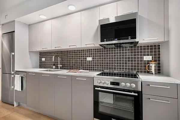 Bridge Park Dr #13A - Photo 2 of 8