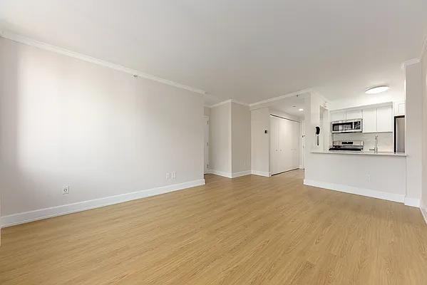 Riverside Blvd #1603 - Photo 2 of 19